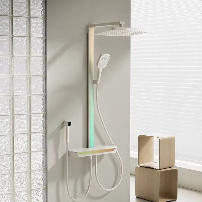 Mosiężny cyfrowy zestaw pryszn – Smart Home In Us recenzja i cena